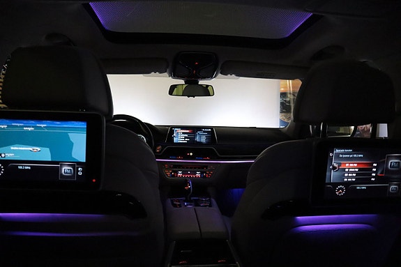 BMW 750Li 12 of 23