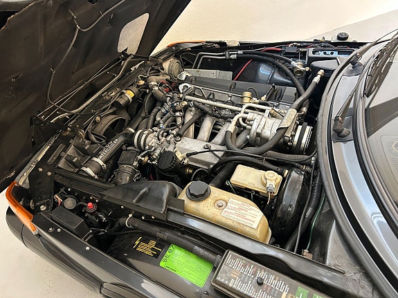 Saab 900 16 of 24