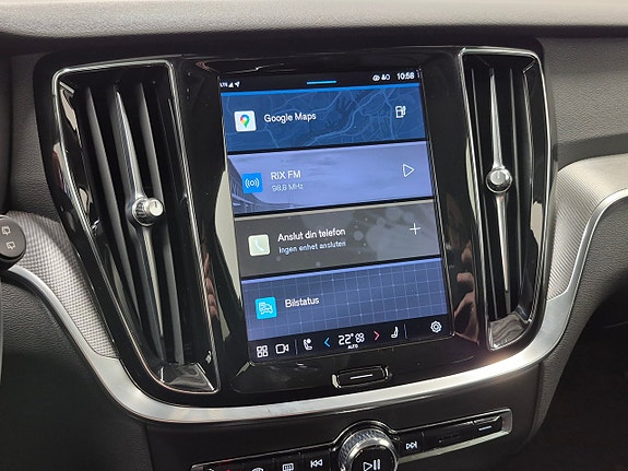 Volvo V60 8 of 11