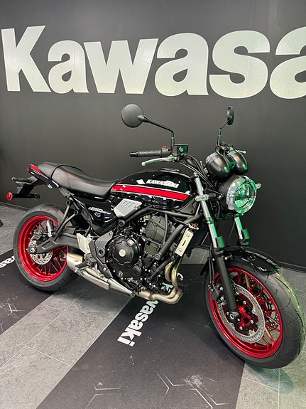 Kawasaki Z 650 RS 2 of 2