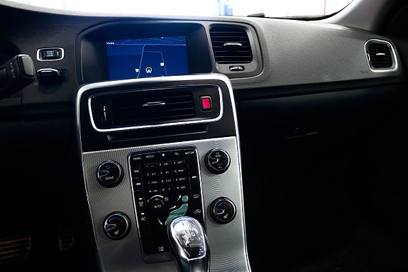 Volvo S60 13 of 21