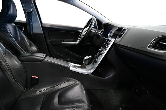 Volvo S60 8 of 21