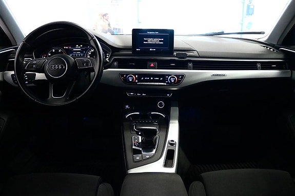 Audi A4 10 of 22