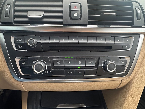 BMW 320 16 of 19