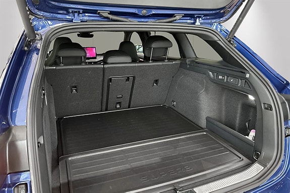 Skoda Superb 17 of 18
