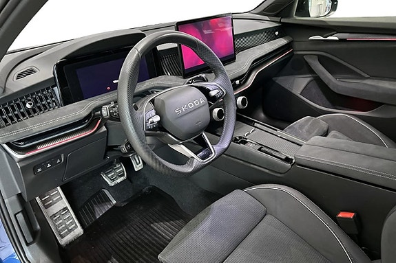 Skoda Superb 4 of 5