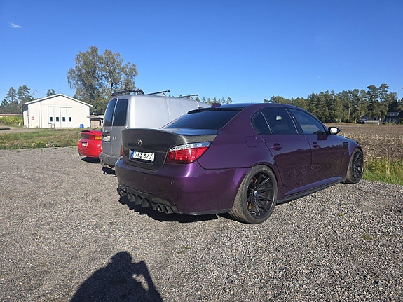 BMW M5 7 of 13