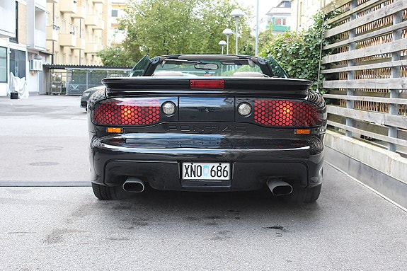 Pontiac Firebird 13 of 26