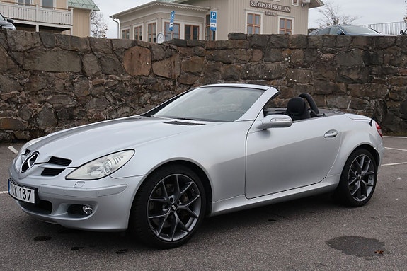 Mercedes-Benz SLK350
