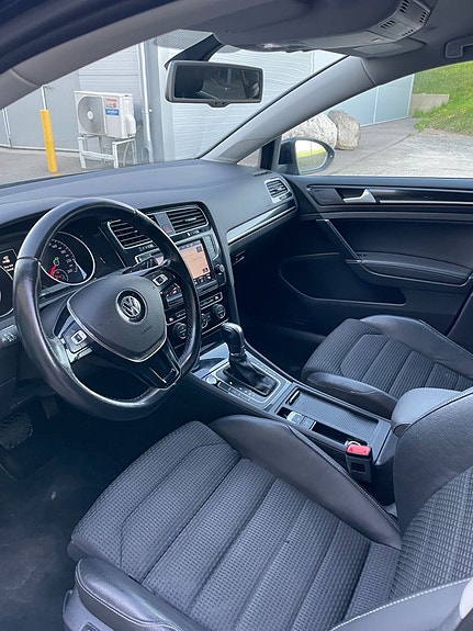 Volkswagen Golf-Serie 9 of 18
