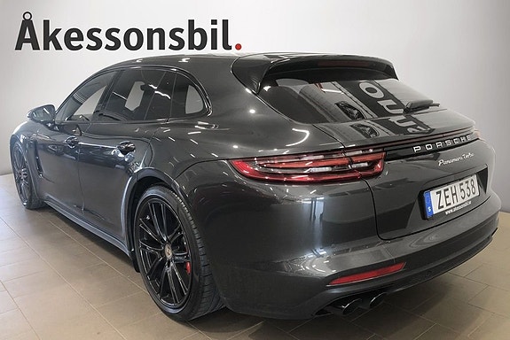 Porsche Panamera Turbo 5 of 5