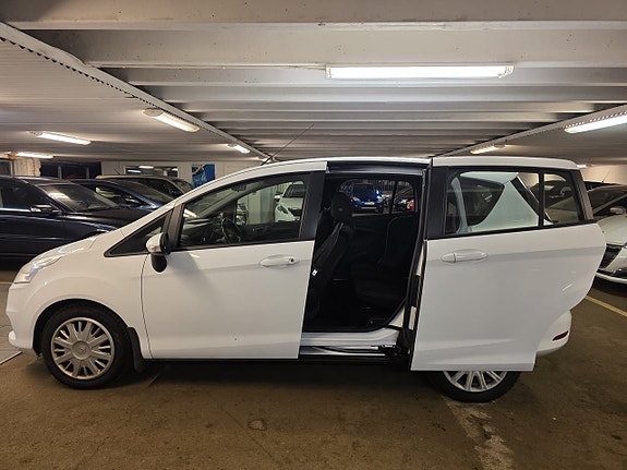 Ford B-MAX 11 of 12