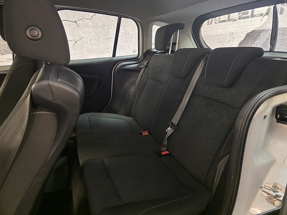 Ford B-MAX 7 of 12