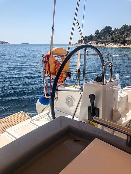 Beneteau Oceanis 41.1 4 of 5