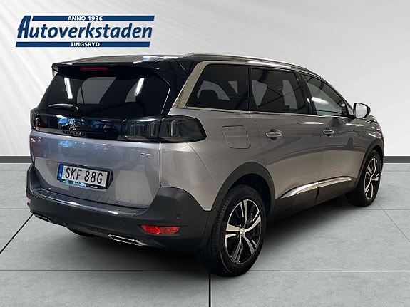 Peugeot 5008 3 of 8