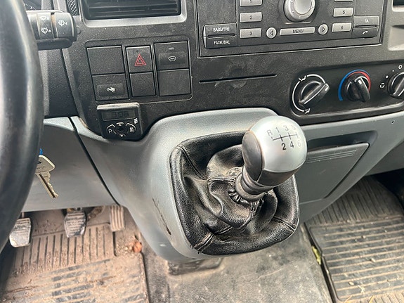 Ford Transit 7 of 10