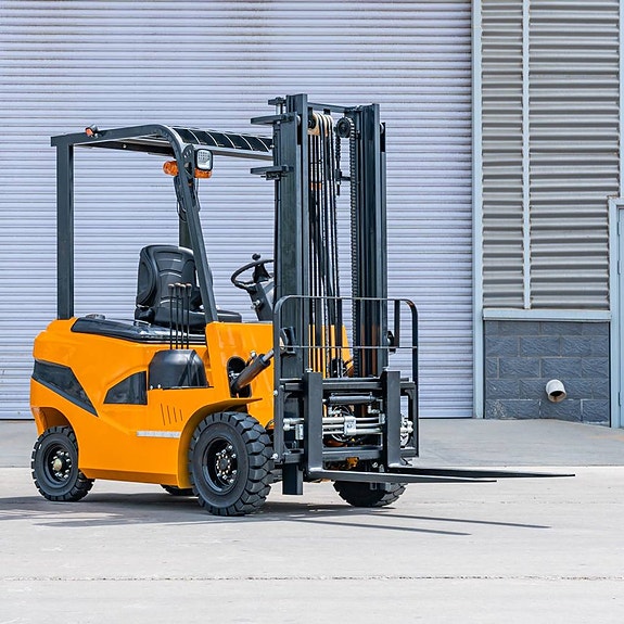 Truck CPD-20, inkl. gaffelspridning och sidoförflyttning mm