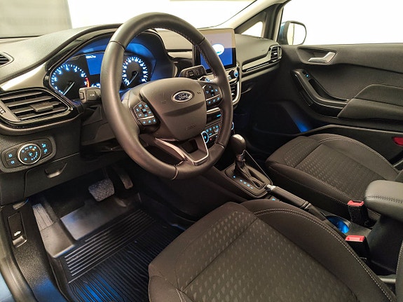 Ford Fiesta 3 of 7