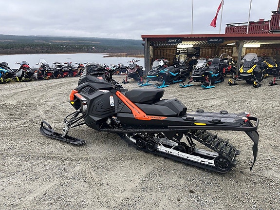 Lynx Xterrain Core 600 EFI -26 4 of 5