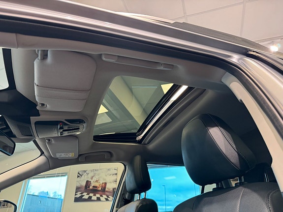 Subaru Outback 18 of 27