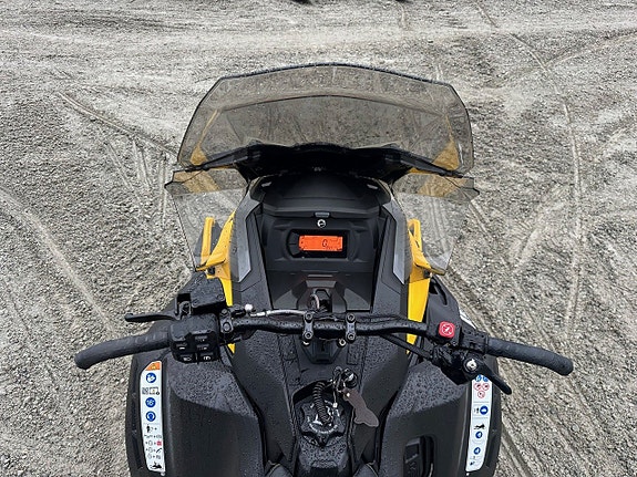 Ski-Doo Expedition Sport 900 ACE -26 5 of 5