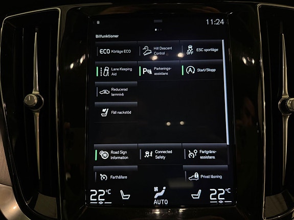 Volvo V60 Cross Country 16 of 22