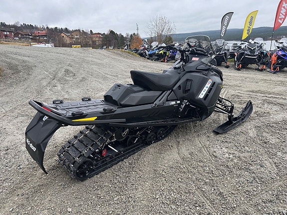 Ski-Doo Renegade Adrenaline 900 ACE -26 3 of 5
