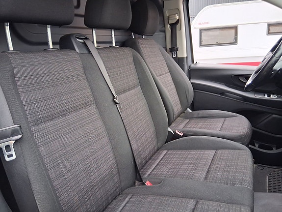 Mercedes-Benz Vito 119 12 of 15