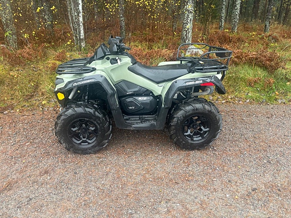 Can-Am Outlander 570 PRO / Snöblad / Moms / Servo / Frakt
