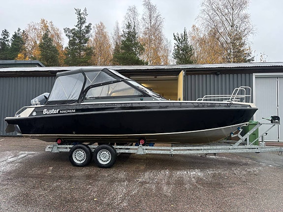 2018 Buster Magnum Yamaha 225