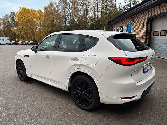 Mazda CX-60 4 of 5