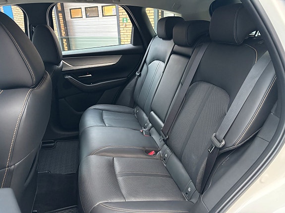 Mazda CX-60 14 of 22