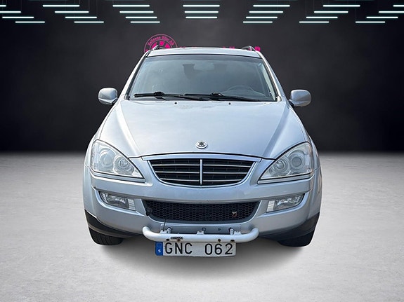 SsangYong Kyron 3 of 20