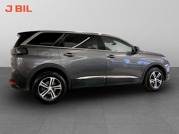 Peugeot 5008 15 of 17