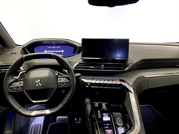 Peugeot 5008 6 of 17