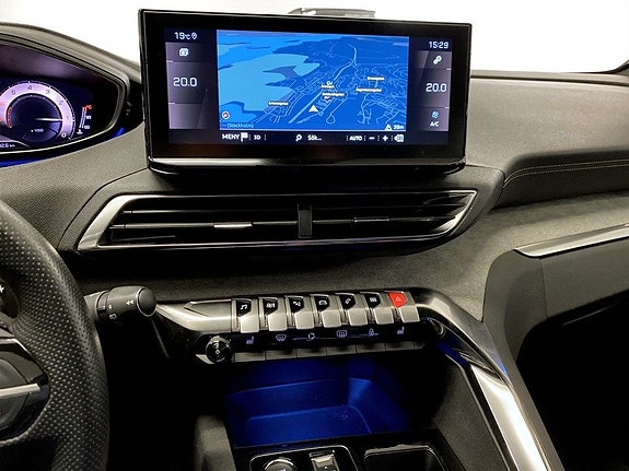 Peugeot 5008 11 of 17