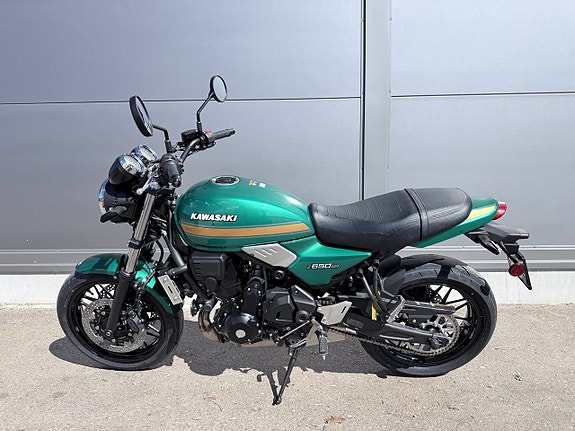 Kawasaki Z650RS 9 of 12