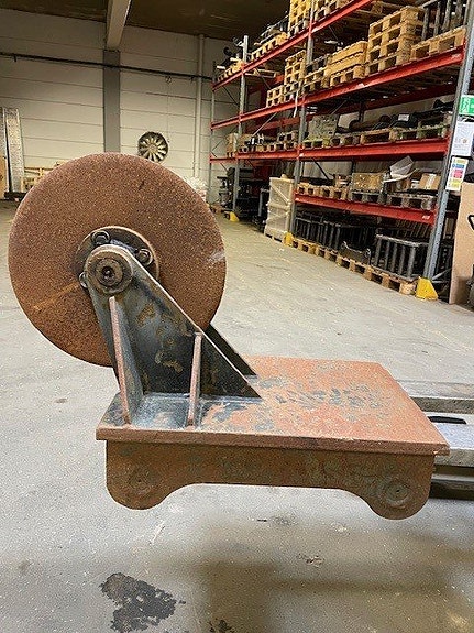 BEGAGNAD ASFALTSKÄRARE S60 FRONTMONTERAD