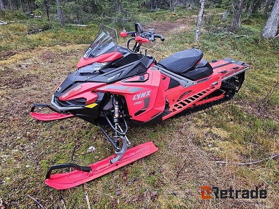 Snöskoter Lynx Xterrain RE 850 E-Tec 3700