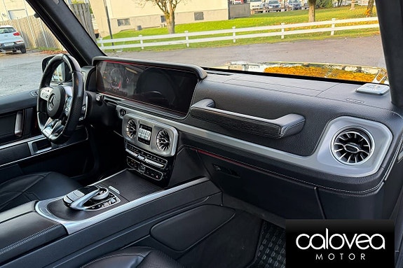 Mercedes-Benz G63 15 of 22