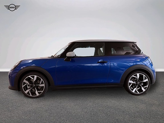 MINI Cooper S 2 of 16