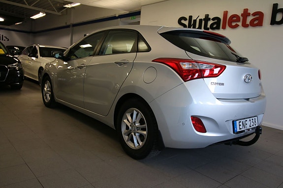 Hyundai i30 4 of 25