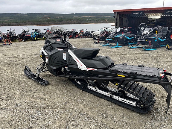 Lynx 49 Ranger Core 600 EFI -26 4 of 5