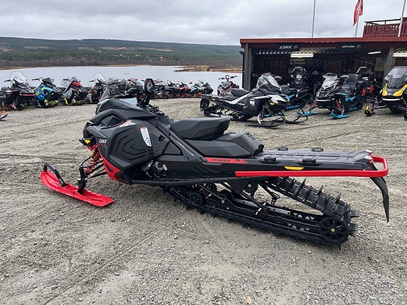 Lynx Brutal RE 400mm 900 ACE Turbo R -26 4 of 5