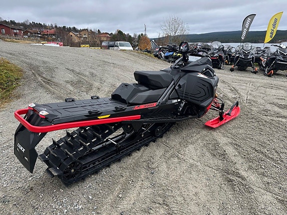 Lynx Brutal RE 400mm 900 ACE Turbo R -26 3 of 5