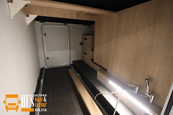 Pilote Atlas 690 GJ 165hk Automat Taksäng LångbäddarLitium 23 of 27