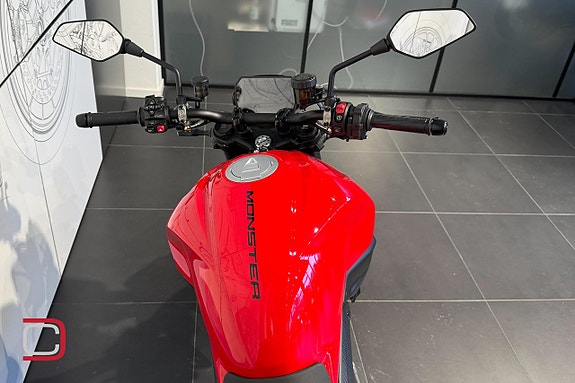 Ducati Monster Plus *Nyhet 2026!* 7 of 10