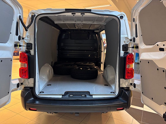 Opel Vivaro 20 of 23