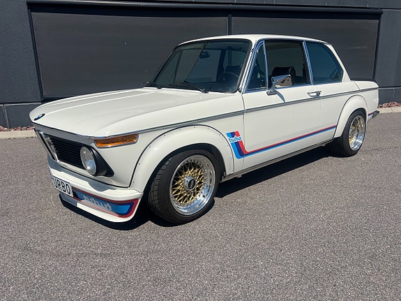 BMW 2002 2 of 30