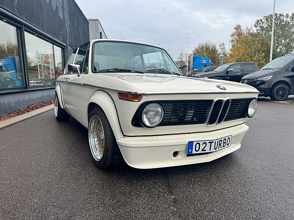 BMW 2002 23 of 30